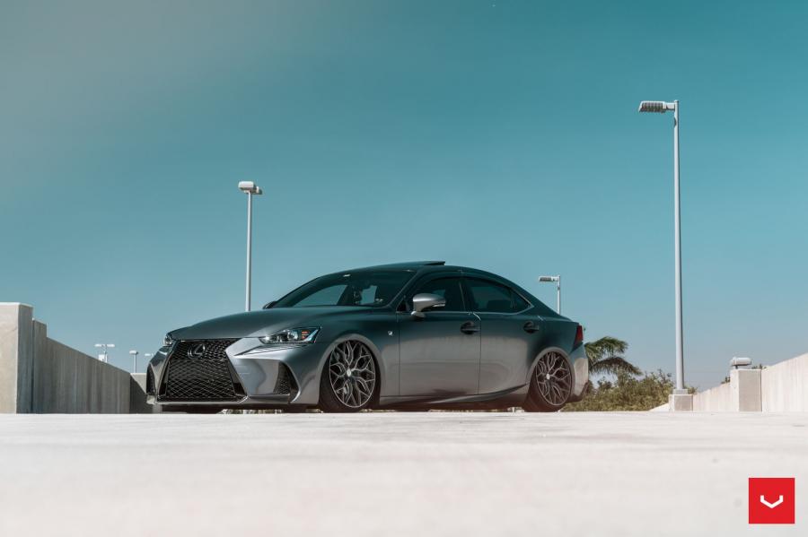  Lexus IS on Vossen Wheels (HF-2) 2018 года  (фото 14 из 24)